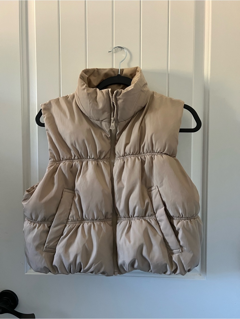 H&M Light Taupe Puffer Vest